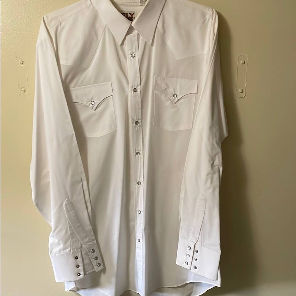 Ely Cattleman White Button Down Shirt